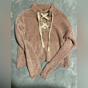 POL lace up sweater